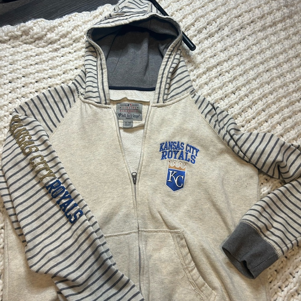 Kansas City Royals women’s zip up Gray and Blue xl hoodie